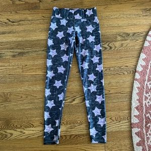 There’s star leggings